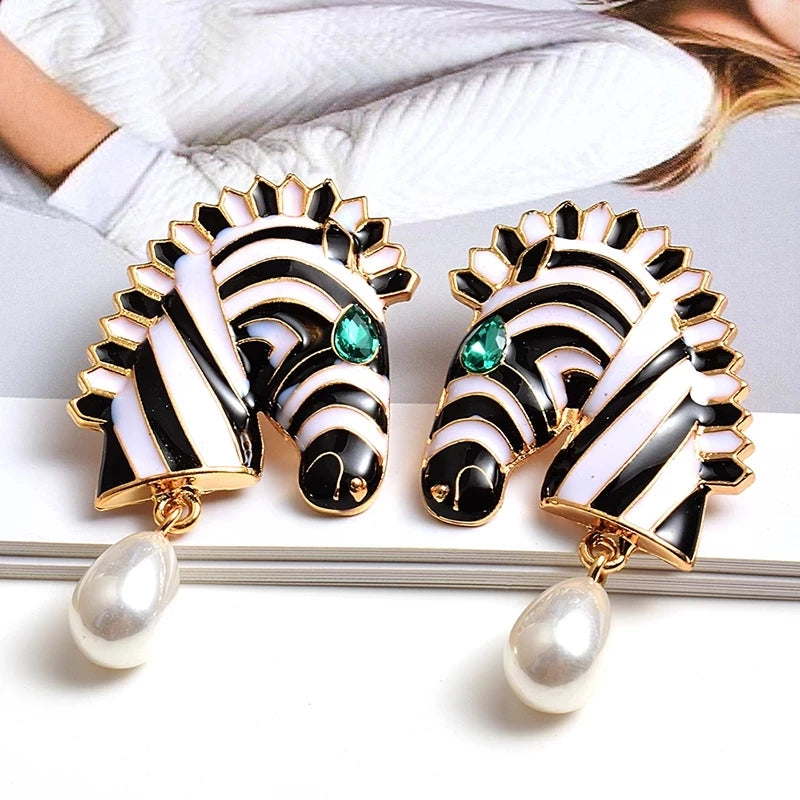 Huitan Trendy Exaggerated Bohemia Earrings Boho Women Fashion Zebra Jewelry Gold Plated Animal Pearl Fashion Earrings Women