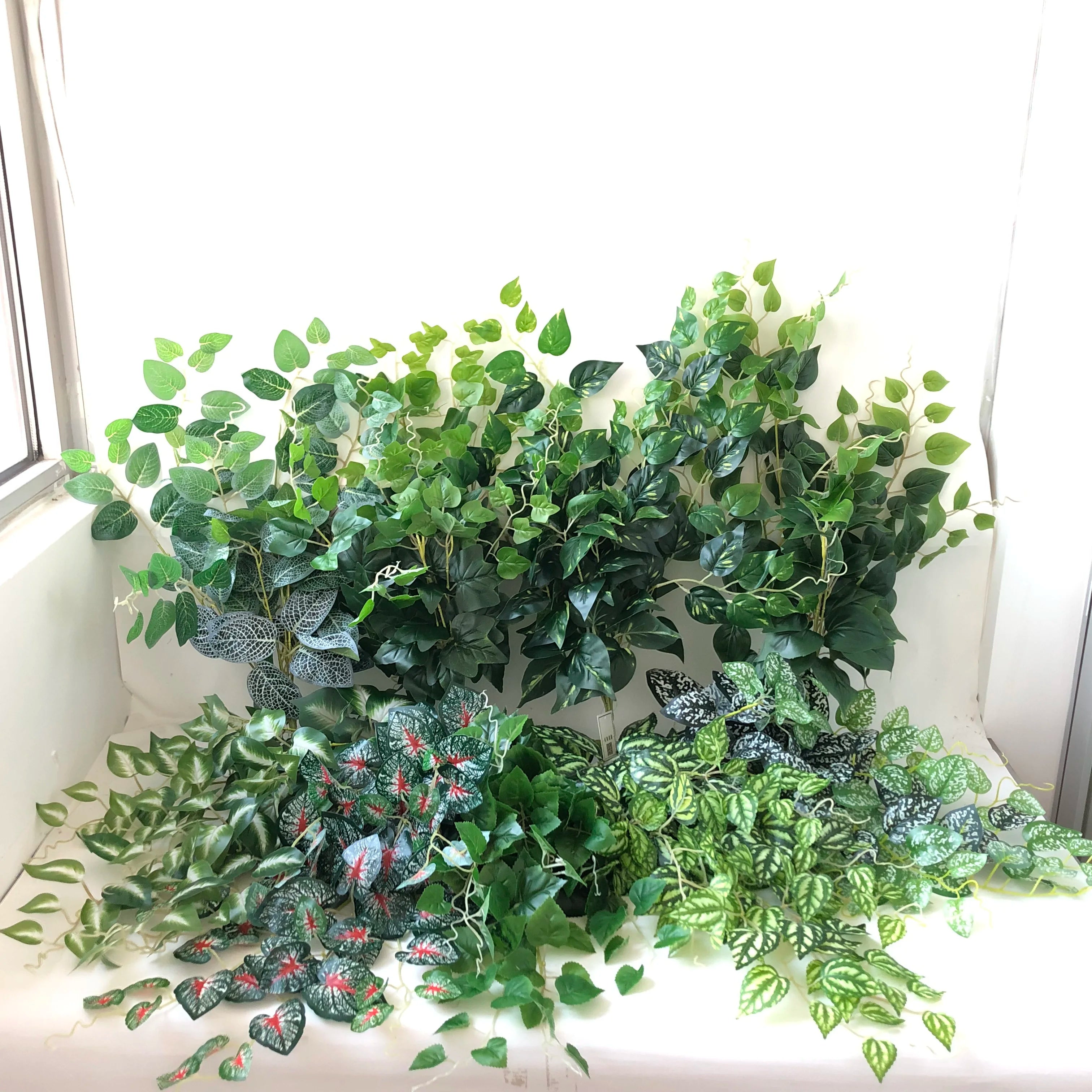 O-09061 Artificial Ivy Green Silk Artificial Wall Hanging Plant Faux Wedding Decoration Vines Artificial Wall Hanging Plant