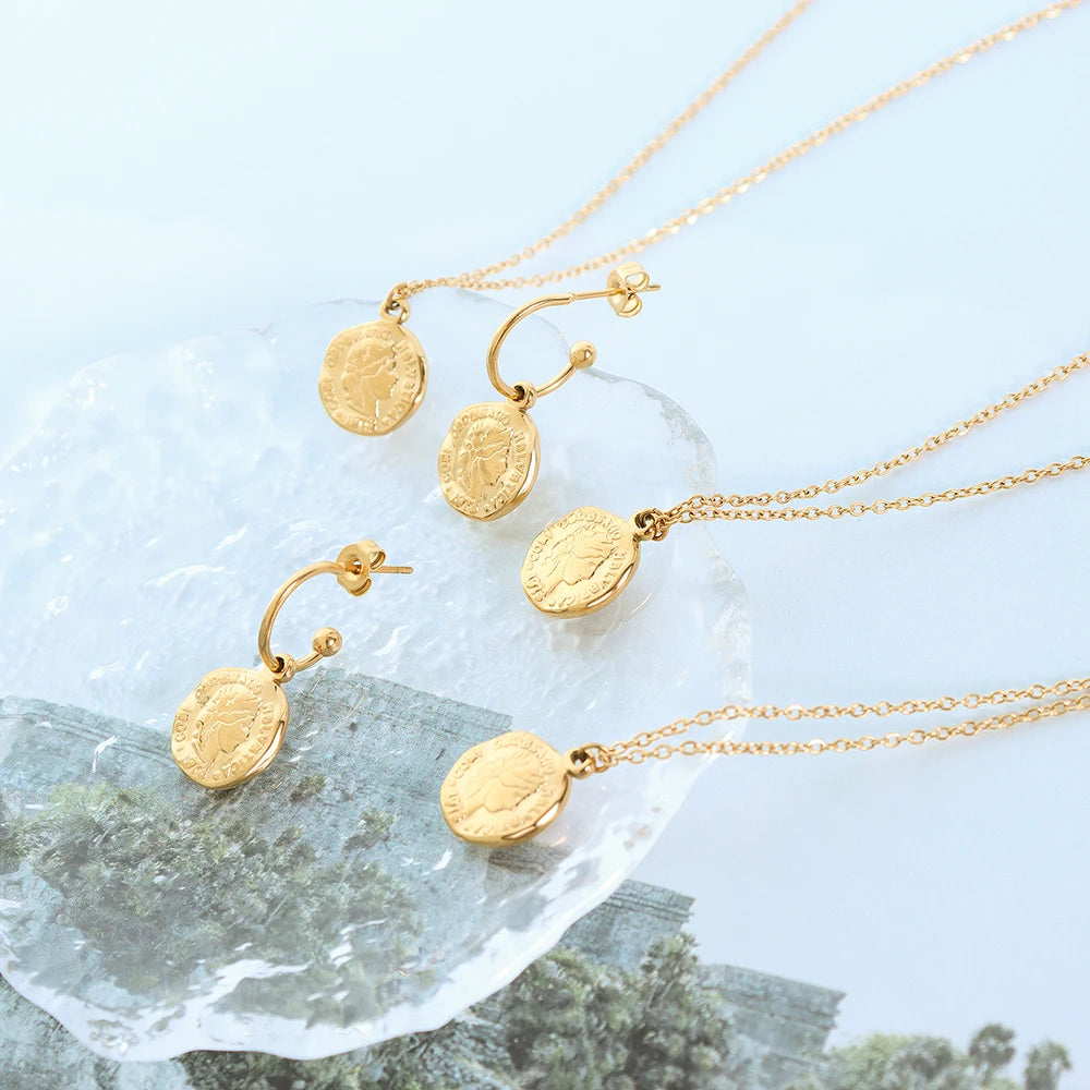 China Factory Supplied Top Quality Wholesale Earrings Necklace Jewelry Set