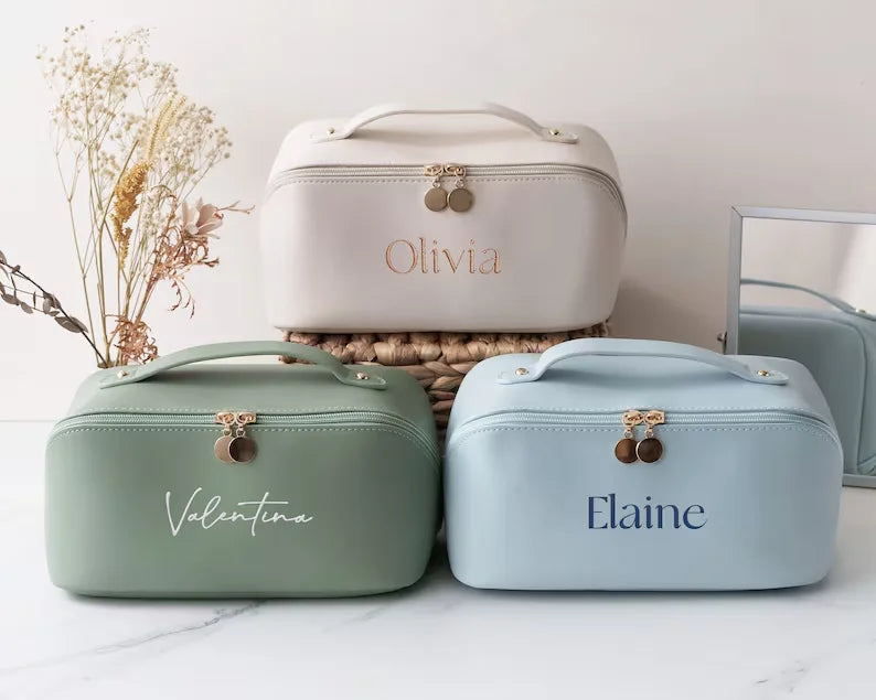 Premium Wholesale Custom Logo PU Leather Cosmetic Bag Custom Laserable Leatherette Large Capacity Waterproof Makeup Organizer