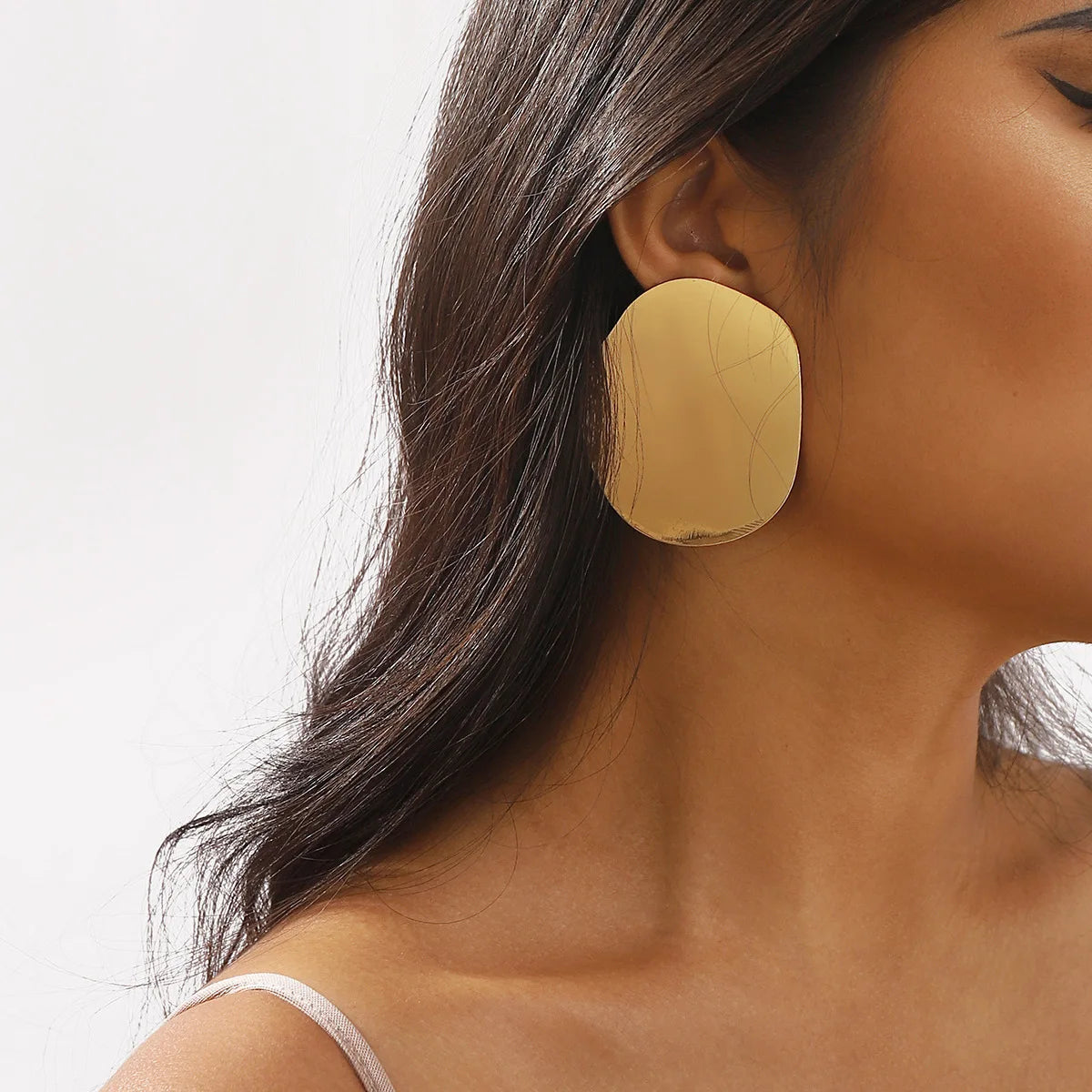 2024 Fashion Jewelry Exaggerated Design Irregular Fashionable Earrings for Women Metal Alloy Women Big Dangle Earrings