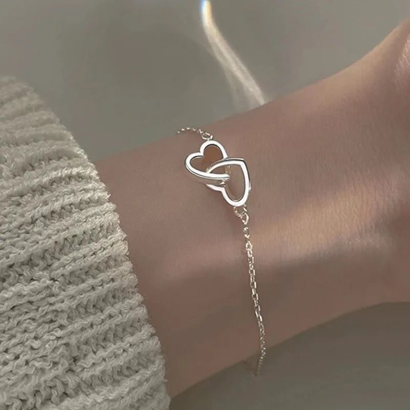 Cool Wind Double-Layer Alloy Heart Interlocking Bracelet Women's Fashion Accessory Chic Fashion Bangles