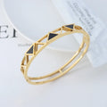 Acrylic Gold Plated Geometric Triangle Bracelet Stainless Steel  Bangle Black Triangle Trendy Attractive for Lovers Gifts