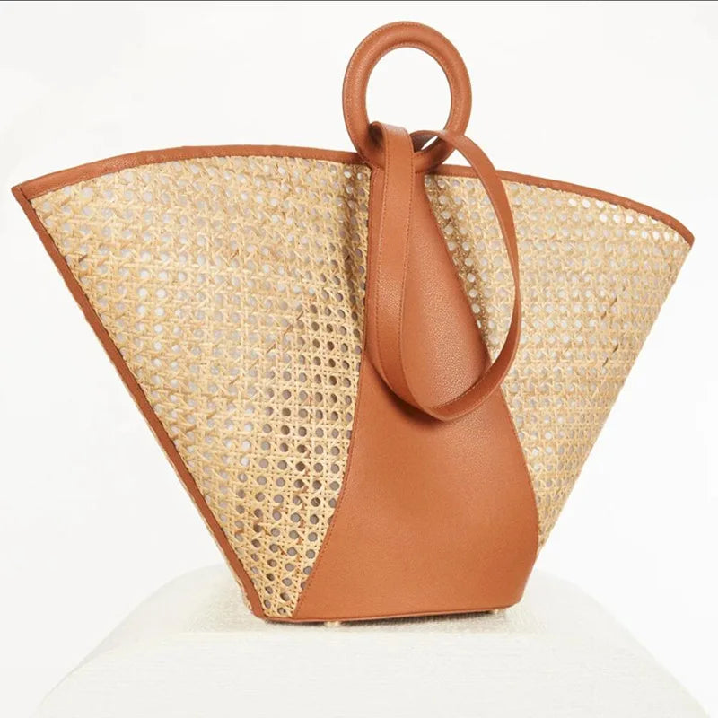Hot Summer New Hollow Out Design  Rattan Straw Tote Bag Deluxe Lady Beach Basket Bag