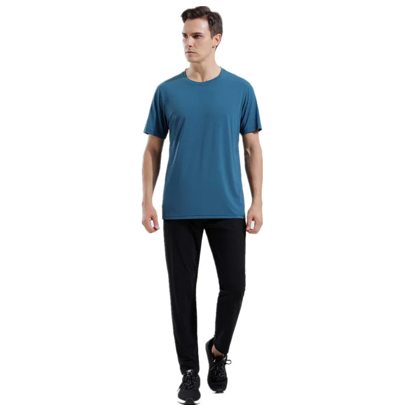 2025 New Quick-Drying Breathable Ice Silk Seamless T-Shirt for Men Elastic Short Sleeve Solid Sports Leisure Running Top