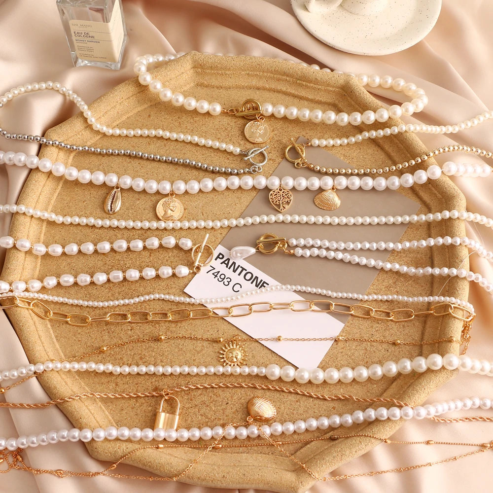 Y2k Chain Vintage Elegant Pearl Necklace Gold Plated Pearl Wedding Heart Pendant Choker Necklace for Mother's Day Pearl Gift Set