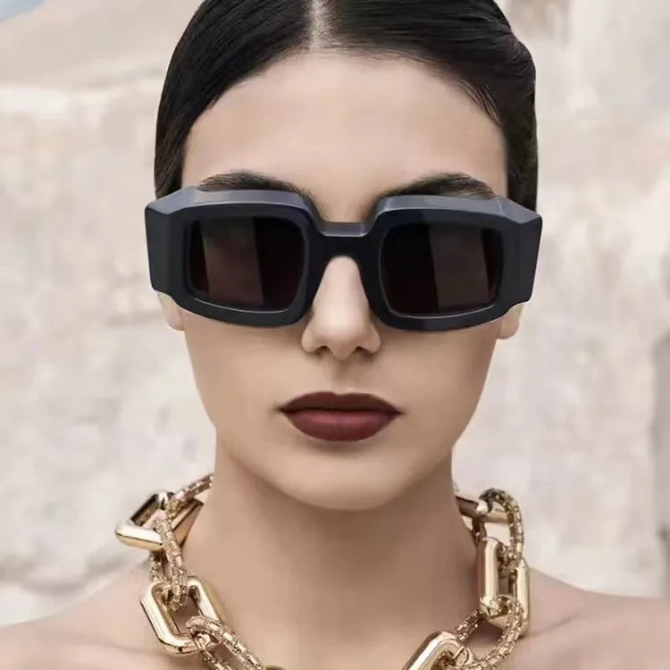 2237 Eyewear Customization New Summer Custom Logo Designer Fashion Square Frame Funny Cool Women Sun Glasses Ladies Sunglasses