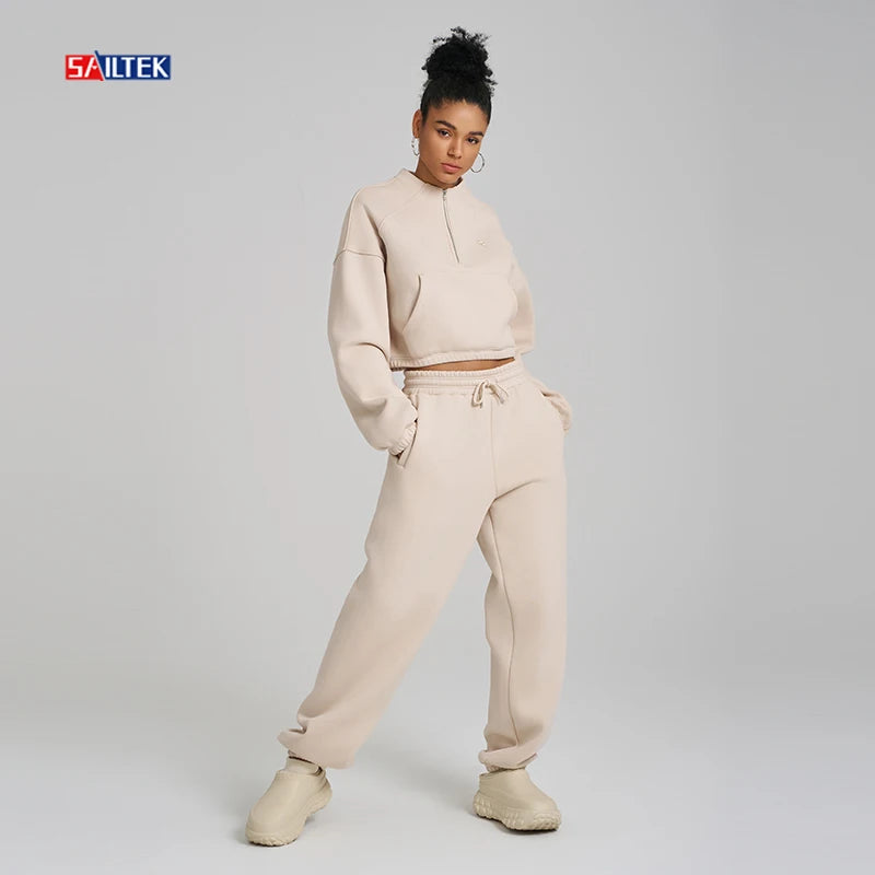 2026 Women Clothing Custom Sweatsuit Tracksuits 2 Piece Set Ladies Fleece Quarter Zip Sweatshirt and Wide Leg Sweatpants Set
