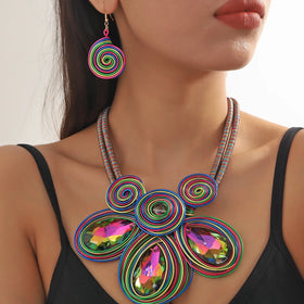 2024 Fashion Jewelry Wholesale Bohemian European Exaggerated Handmade Women Necklace African Women Bridal Pendants for Necklace