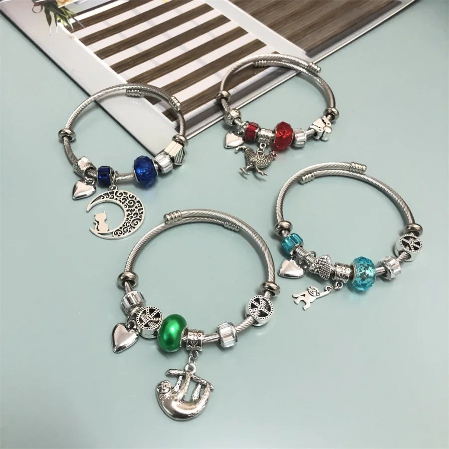 2026 Summer New Models Charm Bracelet Women Animal Monkey Sloth Rooster Cat Cute Pendant Charm Bracelet