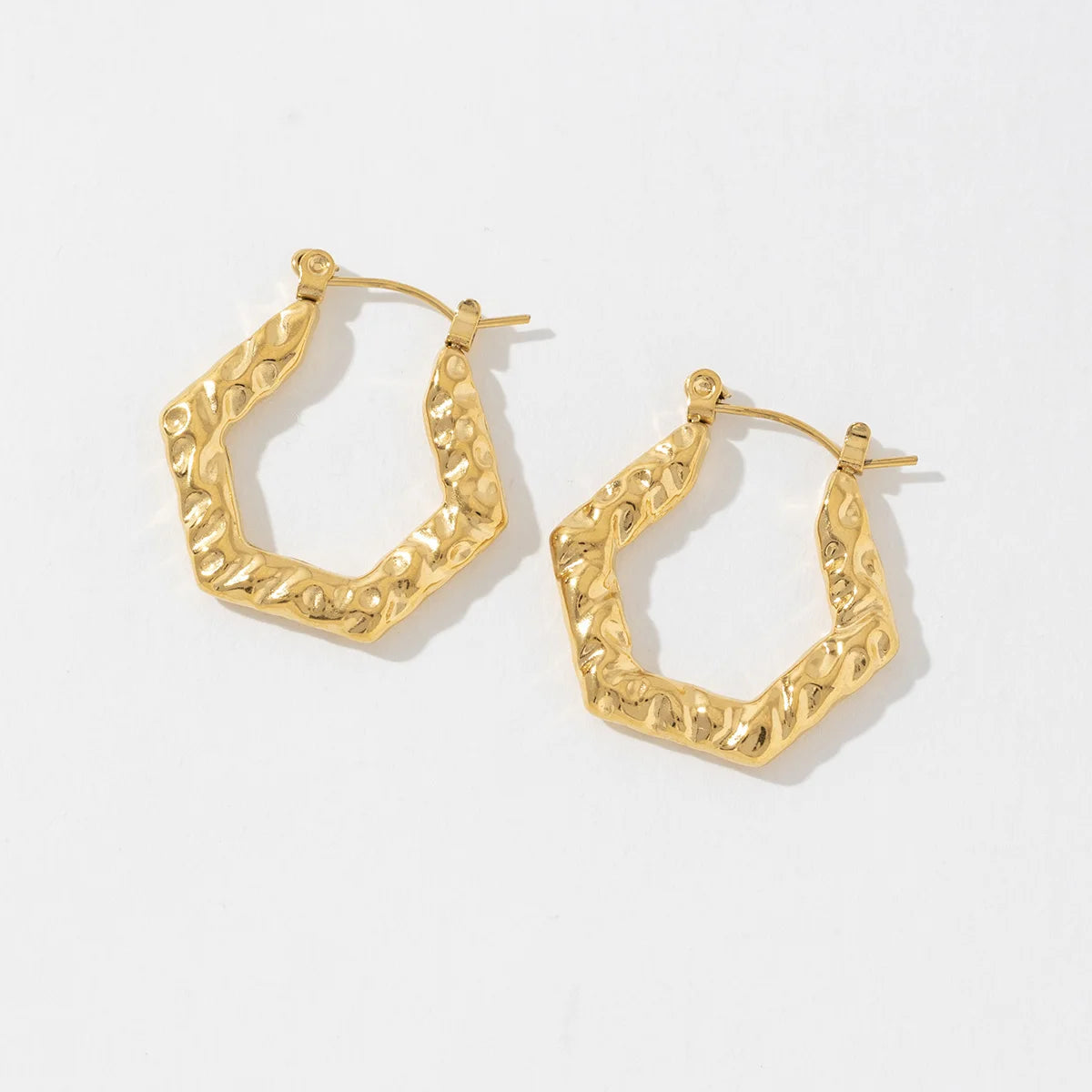 Geometric Pentagon Hoop Stainless Steel Hammered Minimalist Textured Heart Earring for Women