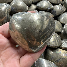 Natural Rough Raw Stone Mineral Specimen Pyrite Eggs Healing Crystal Stone Pyrite Geode Hearts for Fengshui