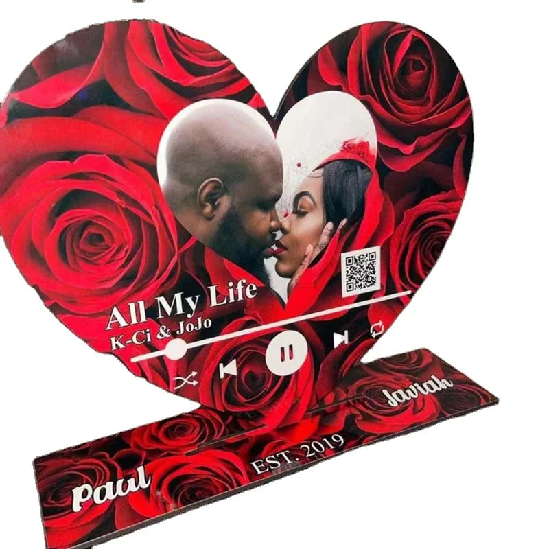 New Arrival Customizable Valentine's Day Gifts 180*150*5mm Heart Shape Photo Frames Sublimation Blanks MDF with Stand