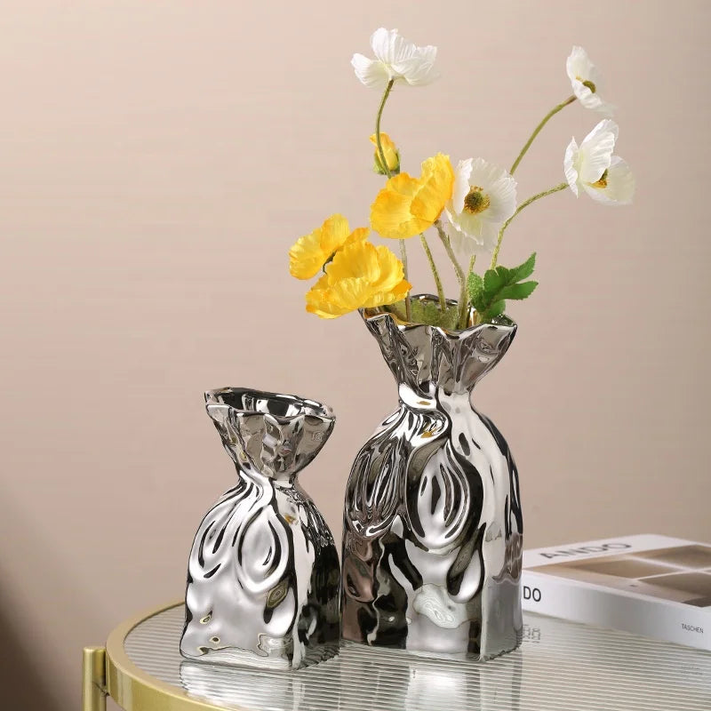 Simple Modern Ceramic Pleated Vase with Matt Glaze for Hydroponic Flower Arrangement & Living Room Tabletop Decor