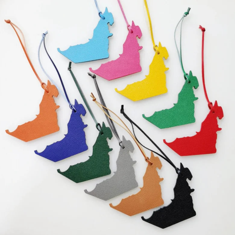 Wholesale Personalized Pu Leather Character Arabic Map Keychain Backpack Pendant Ladies Women Bag Charm