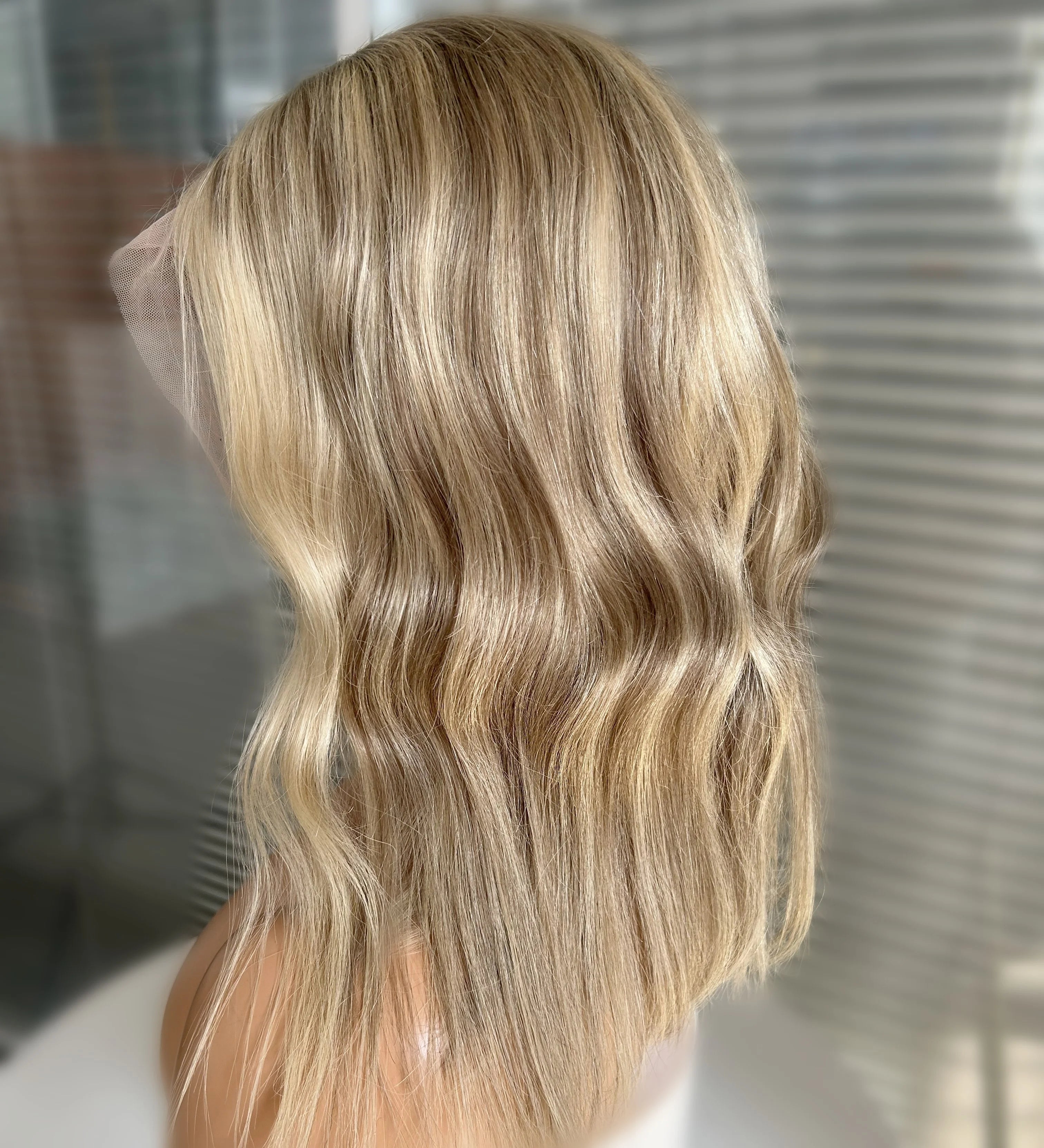 Highlights Blonde Color Cuticle Aligned Full Lace Front Wig European Human Hair Long Lace Frontal Wigs for White Women