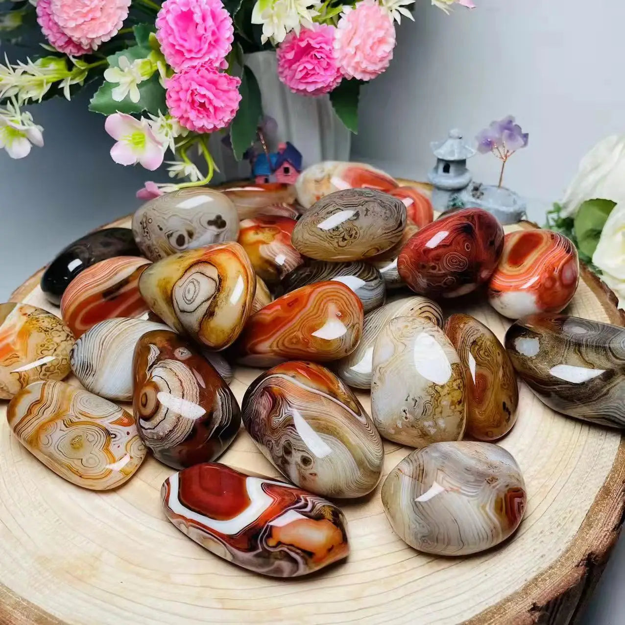 Wholesale Natural Crystals Healing Gemstones Polished Spiritual Quartz Sardonyx Agate Tumble Stone for Decoration