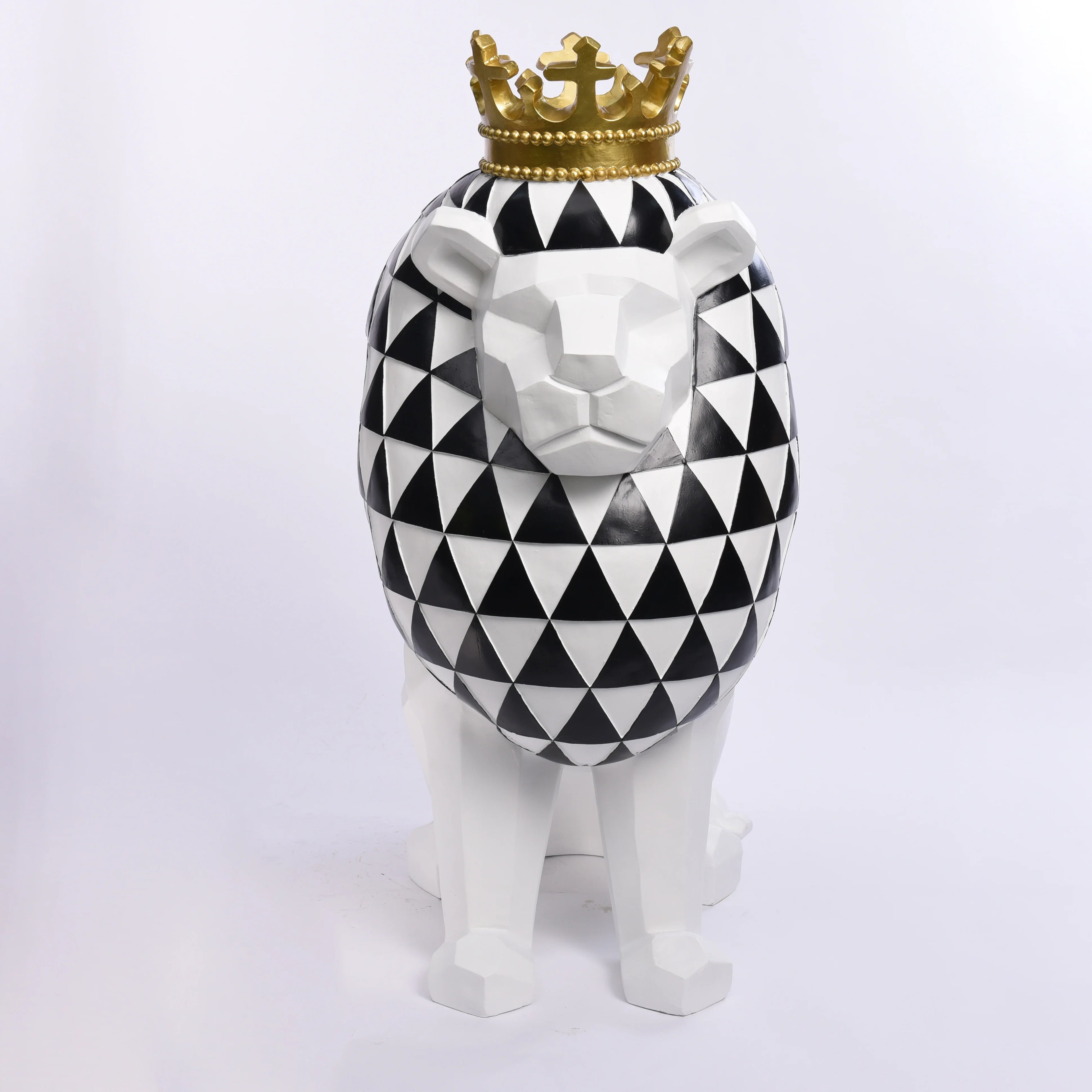Hotel Decoration Items Modern Big Lion Statue Fiberglass Luxury Animal Sculpture
