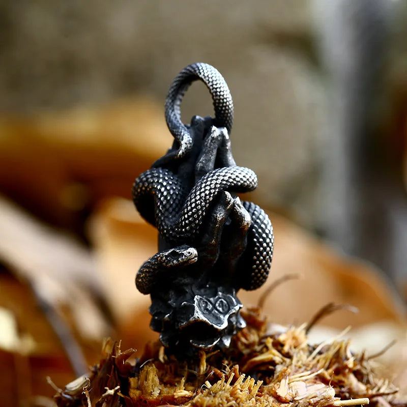 SS8-772P Steel Soldier Retro Personality Design Snake Titanium Steel Pendant Men's Python Hip-hop Jewelry Wholesaler