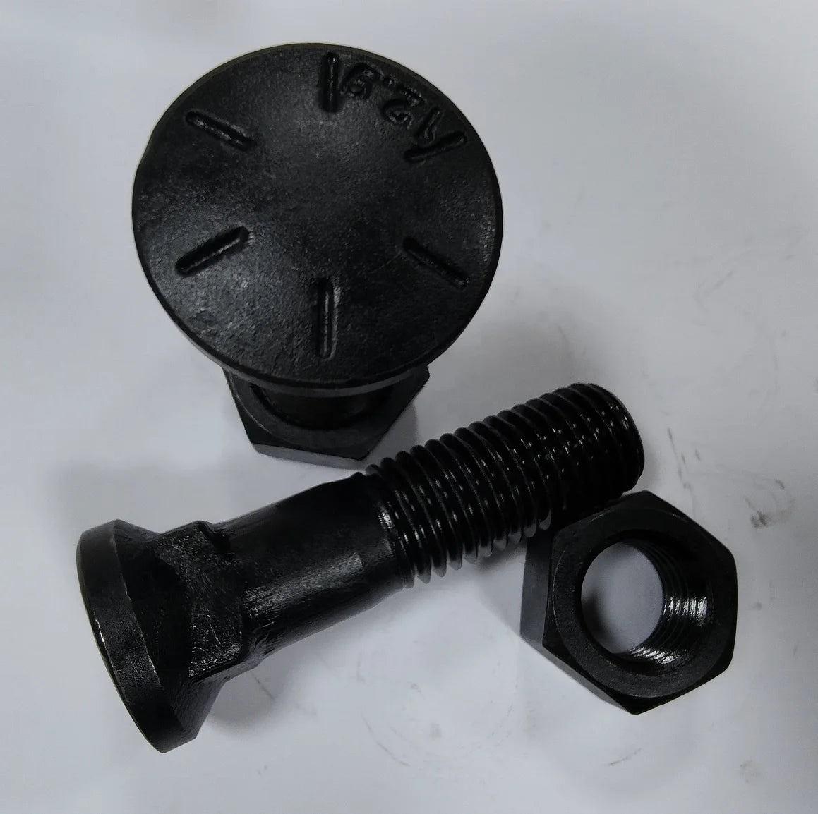 On Dozer Side Cutting 12.9 Grade Blade Bolt Plow Bolt and Nut 11454 Bulldozer Blade Screw 11463 Bulldozer Corner Screw