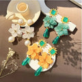 Fashion Green Acrylic Flower Resin Pendant Earrings for Women Bohemian New Korea Trendy Big British Style Earrings Jewelry