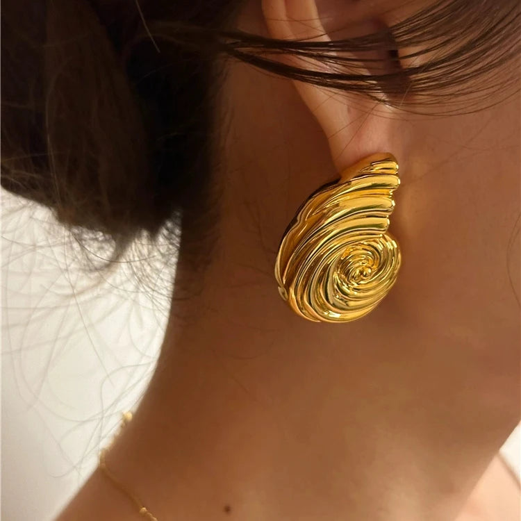 Europe and the United States Fashion Exaggerated Brass Gold-Plated Shell Earrings Conch Metal Earrings Jewelry Factory Wholesale
