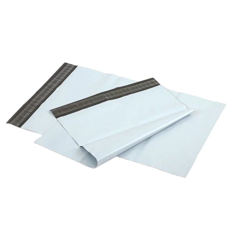 E-commerce White Christmas Poly Mailer Custom Size Packaging Clothing Plastic Shipping Envelope Poly Mailing Bags