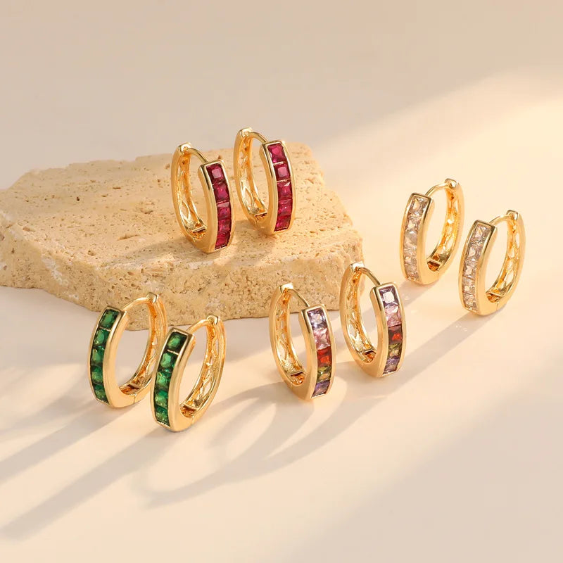 Wholesale Brass 14K Gold Plated Colorful Zircon Hoop Earring Hot Selling Round Shape Green White CZ Hoop Loop Earrings for Women
