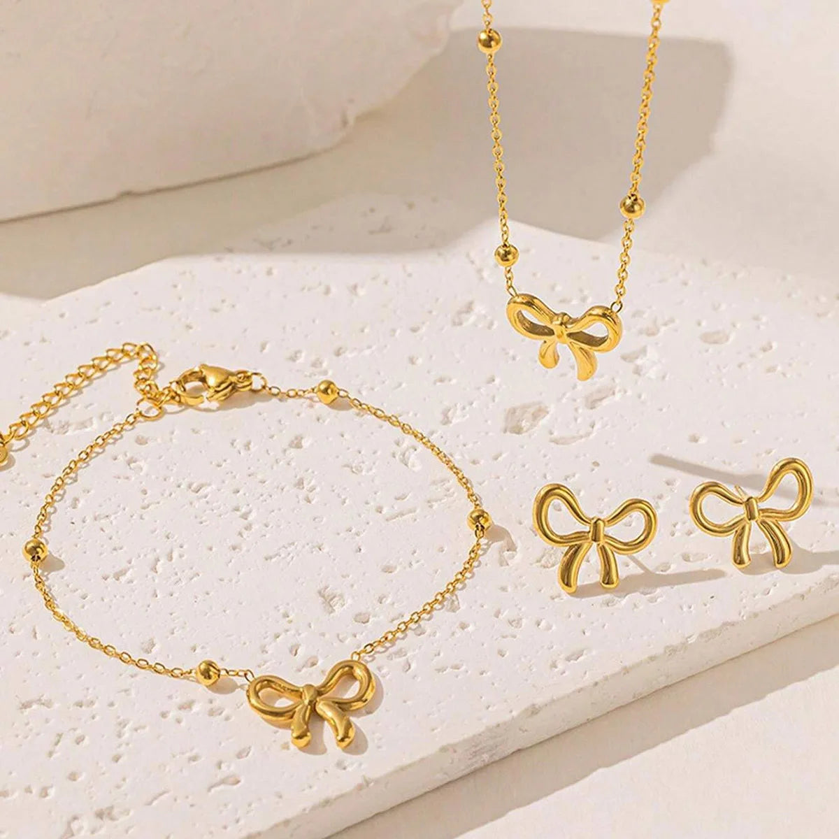 Stainless Steel Bow Necklace Bracelet Earring Set Women Exquisite 18K Gold Plated Bow Knot Jewelry Set Fashion Jewelry Wholesale