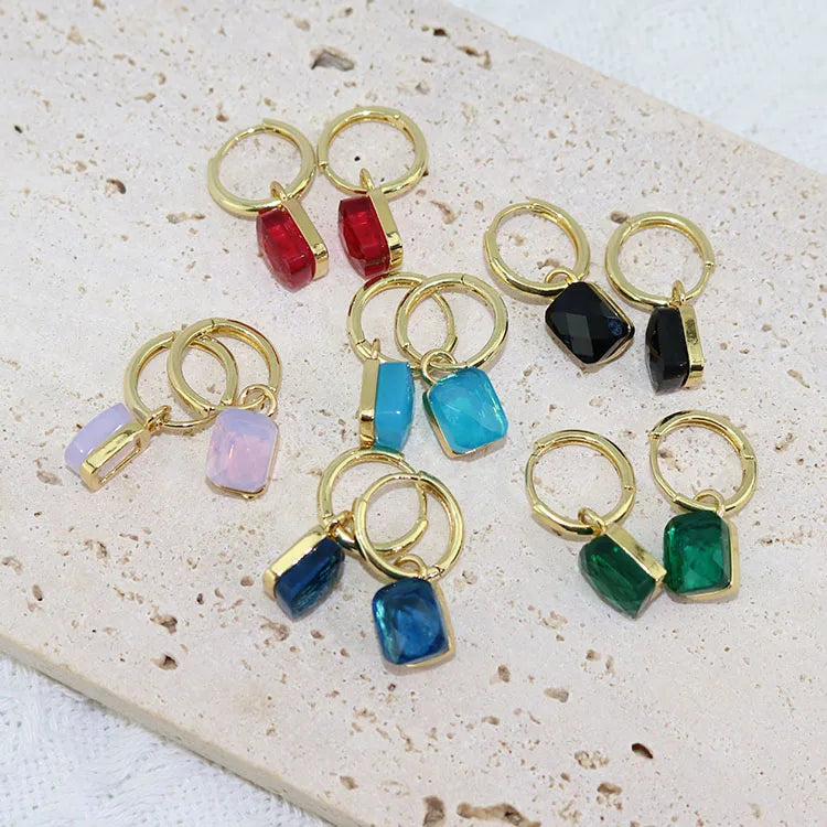 EC1876 Dainty 18K Gold Plated Coloured Crystal CZ Rectangle Oval Huggiessimple Gold Jewelry Diamond CZ Huggie Earring for Women