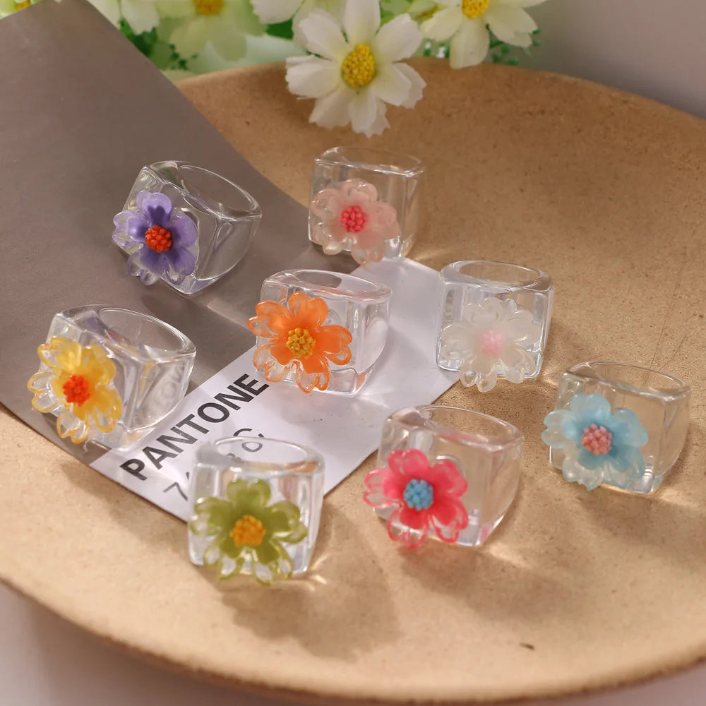 INS Personality Creative Hand Jewelry Knuckle Ring Set Transparent Three Dimensional Flower Acrylic Mid Rings Set for Women