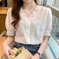 Summer Short Sleeve White Lace Blouse Women Lace V-Neck Shirt Blusas Mujer De Moda Women Tops Blouses Shirts 8556#