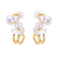 Wholesale S925 Pure Silver Needle Jewelry Sweet Small Flower Freshwater Pearl Earrings for Women
