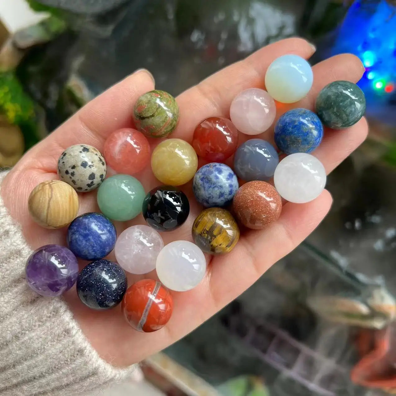 100pcs/Pack Semi-precious 16mm Non-porous Ball Spheres Stone Wholesale Natural Crafts Healing Crystals Bulk for Sale