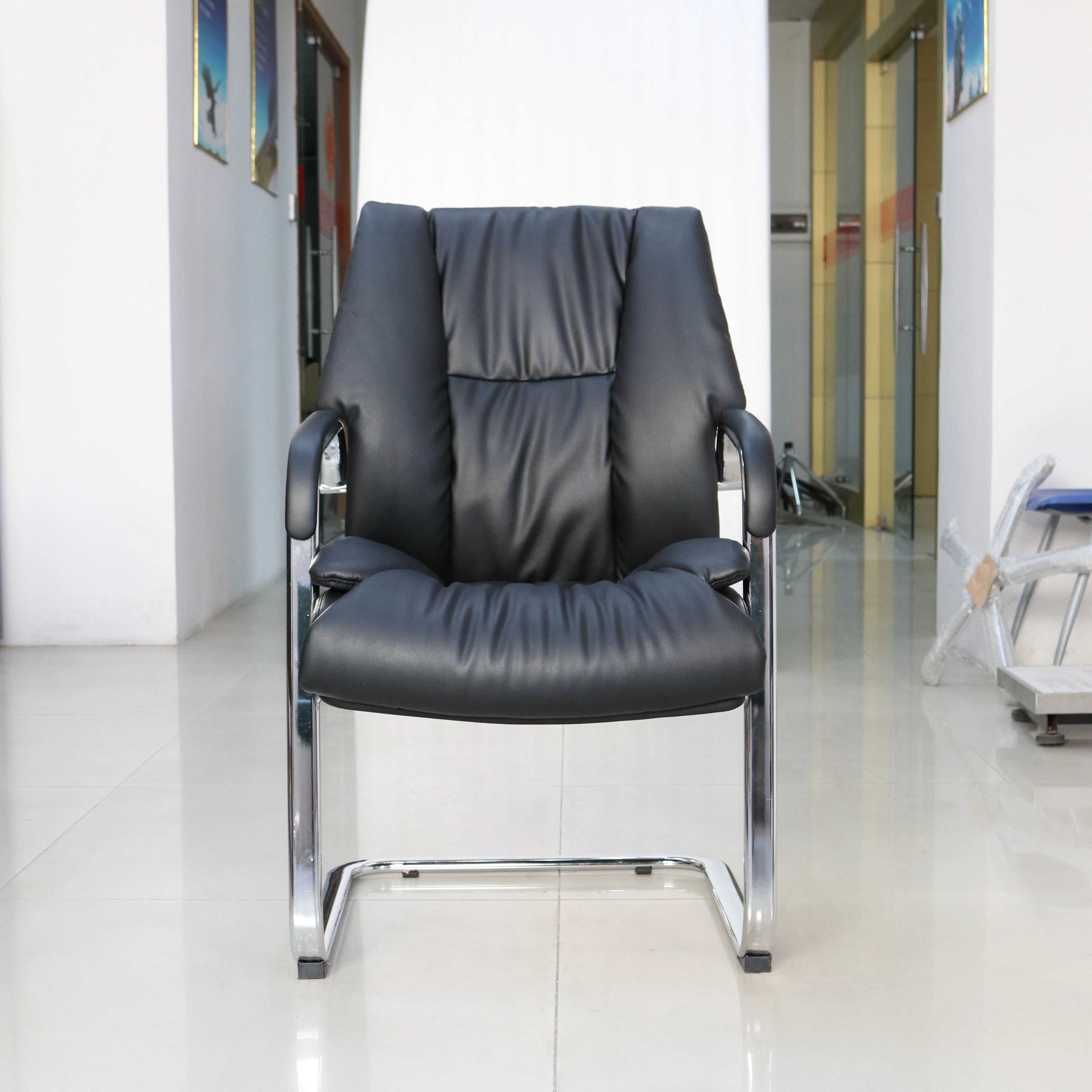 Wholesale Cheap Price Jinbeixuan JA-118C Ergonomic Executive Synthetic Leather Aluminum Alloy Base Cooling No Office Chairs
