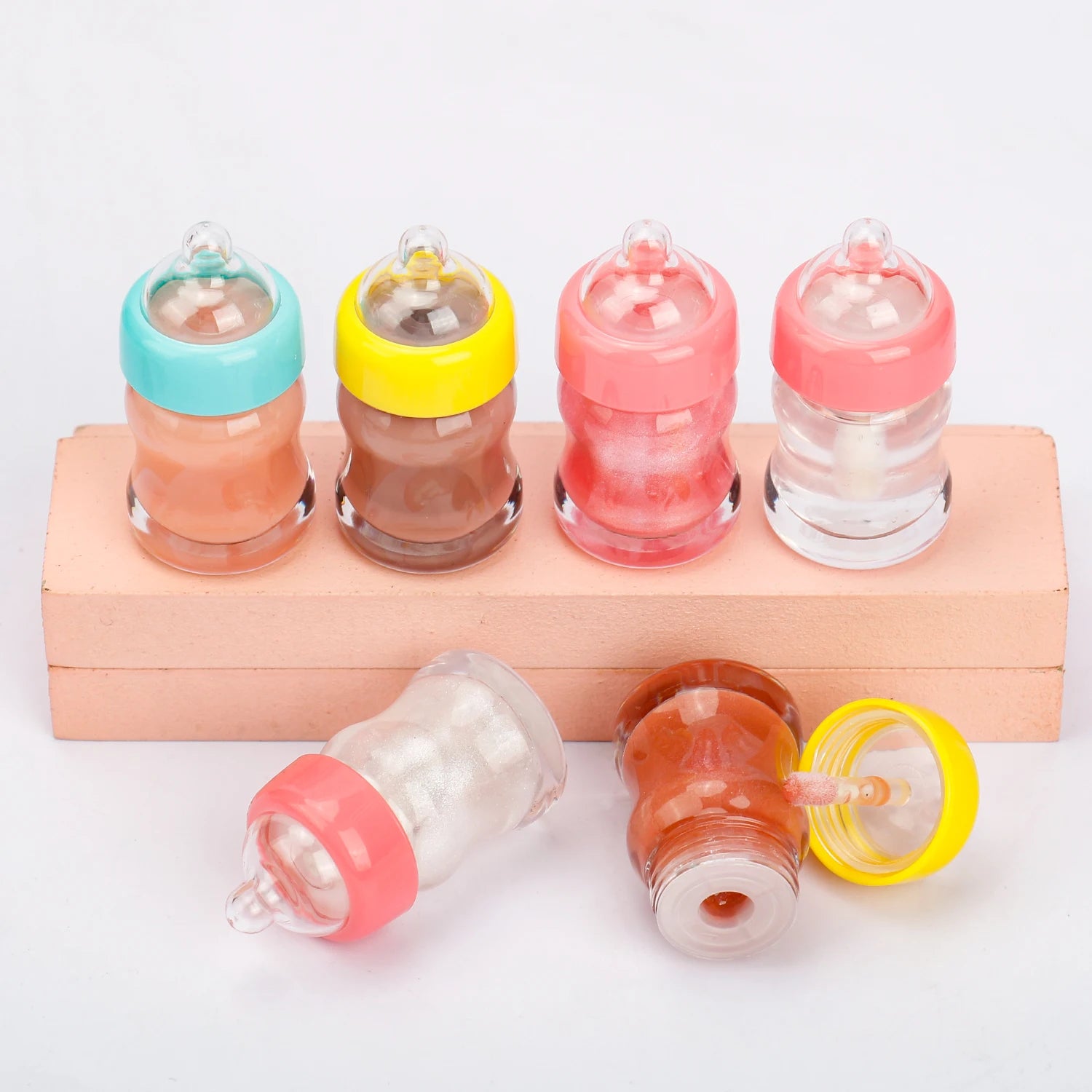 Cute Shape Private Label Lip Gloss Set Wholesale Bulk Moisturizing Waterproof Lip Gloss Custom Logo