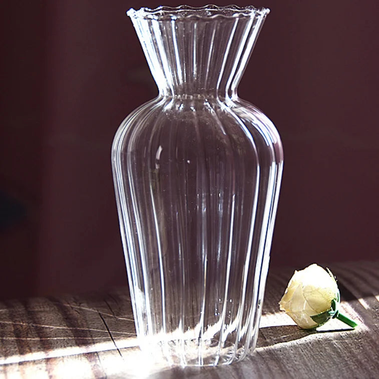 Handmade Mini Vintage Style Small Bud Vase Borosilicate Glass With Ribbed Line for Home or Wedding Terrarium Flower Vases