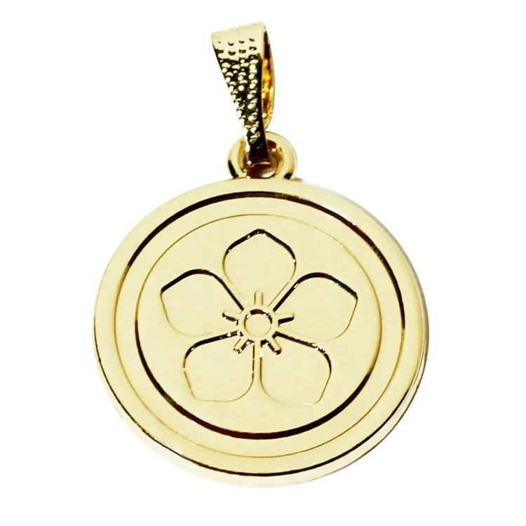 Jewelry Accessories Round Charm Logos Custom Gold Color Stamped Bracelet Name Pendant for Gift Box