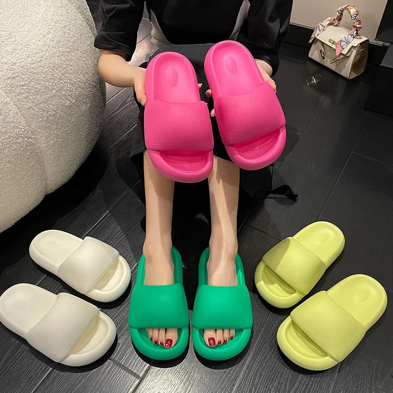 New Arrival Thick Platform Non-slip Sandals Women Fashion Soft Outdoor EVA Cloud Home House Slippers Sliders for Women