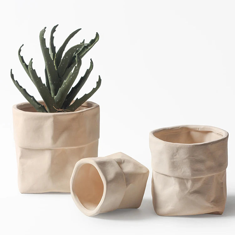 New Design Kraft Bag Shape Garden Decoration Plain Breathable Plant Pots Ceramic Pot Pottery Pot With Trays