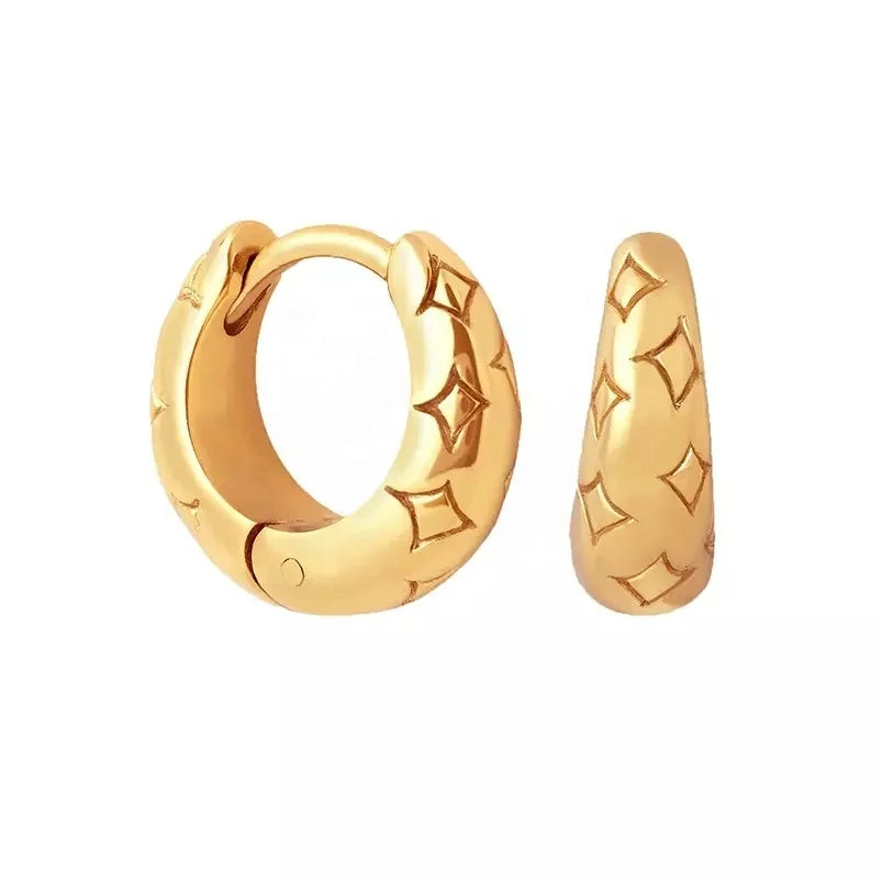 LOZRUNVE 925 Silver Jewelry Wholesale Carved Star Bold Huggie Hoop Earring Trendy