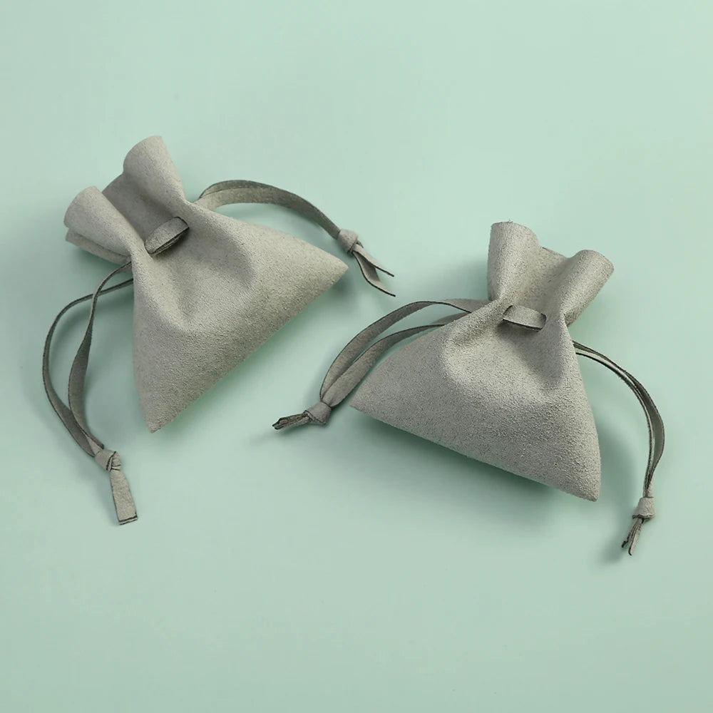 7X8 CM Luxury Fashion Custom Microfiber Pouch Light Green Soft Velvet Lining Jewelry Faux Suede Leather Gift Pouch in Stock