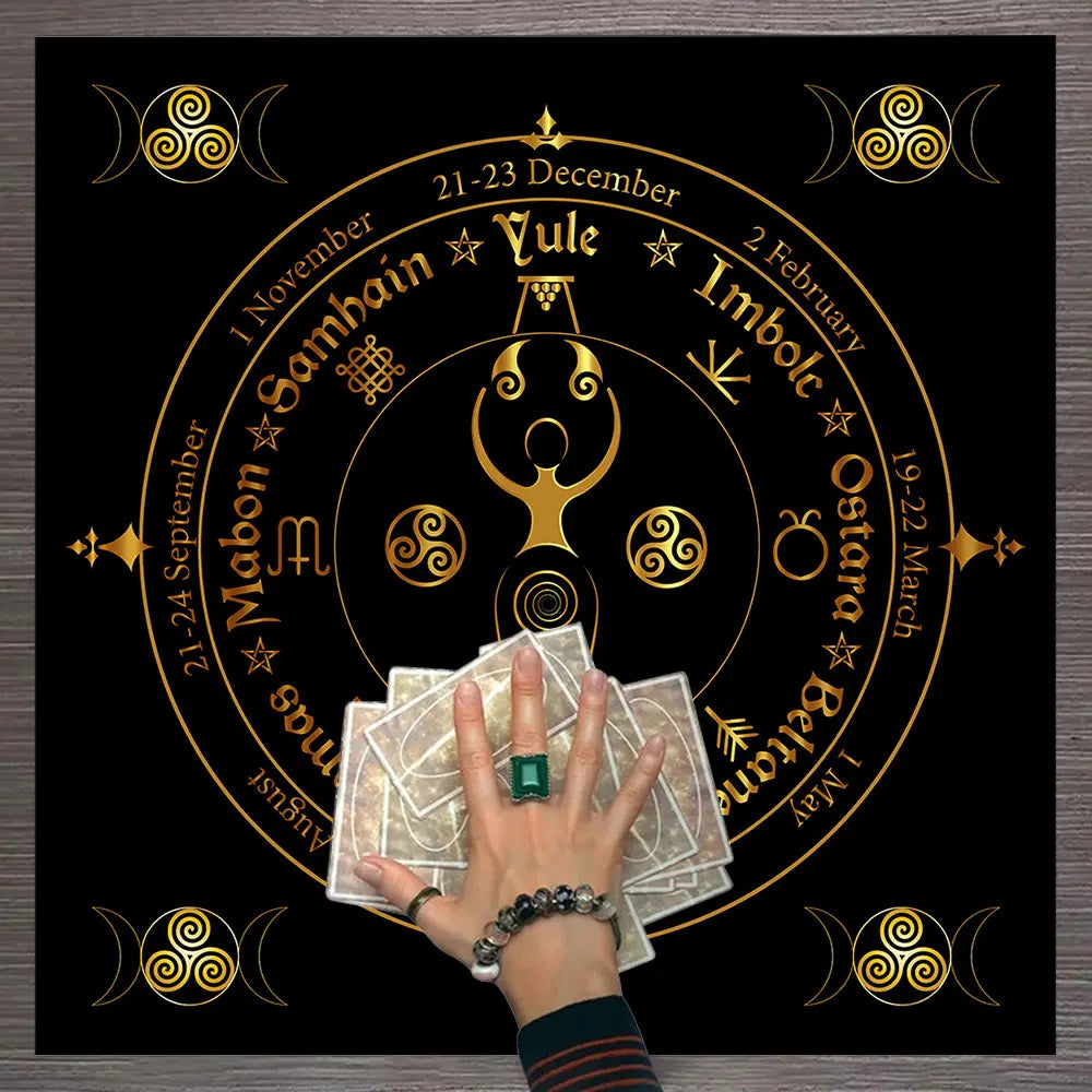 Customized Gold Foil 12 Constellations Tablecloth Velvet Tarot Witchcraft Divination Table Cloth Wall Tapestry Balnkets