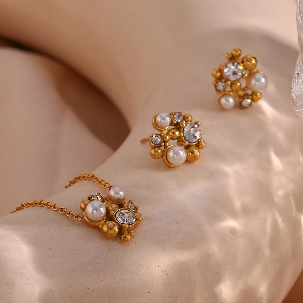 Tarnish Free Jewelry Flower Zircon & Pearl Pendant Necklace 18K Gold Plated Earring Necklace Jewelry Set for Women and Girl