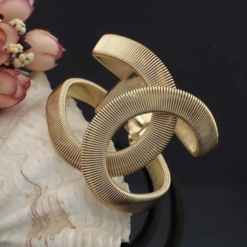 Statement Vintage Punk Styles Butterfly Bracelets New Trendy Geometric Double C Open Cuff Bracelets Bangle for Women
