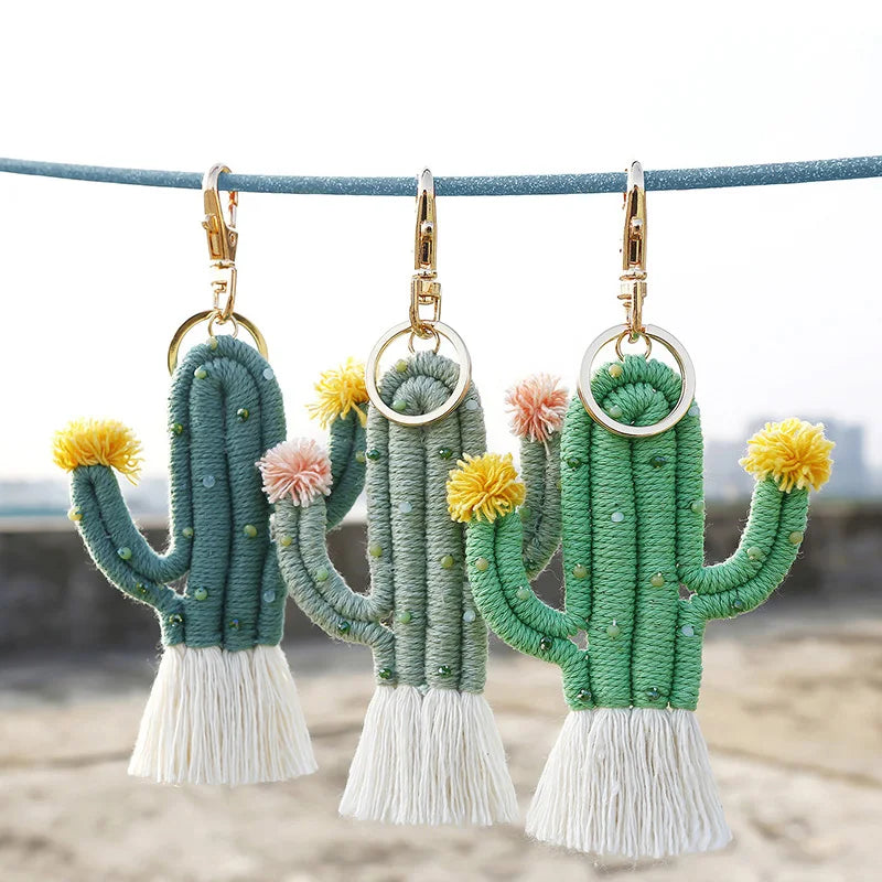 Cute Cactus Keychain Handmade Weaved Exquisite Boho Macrame Keychain Women Braided Bag Charm Keychain