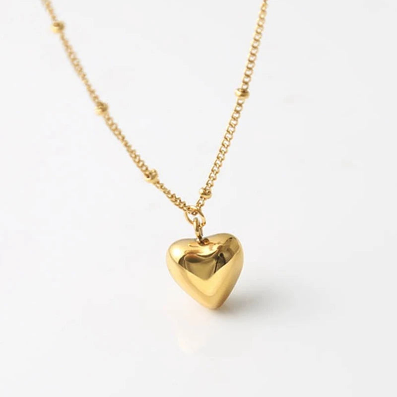 18K Gold Plated Stainless Steel Hollow Heart Pendant Necklace for Women