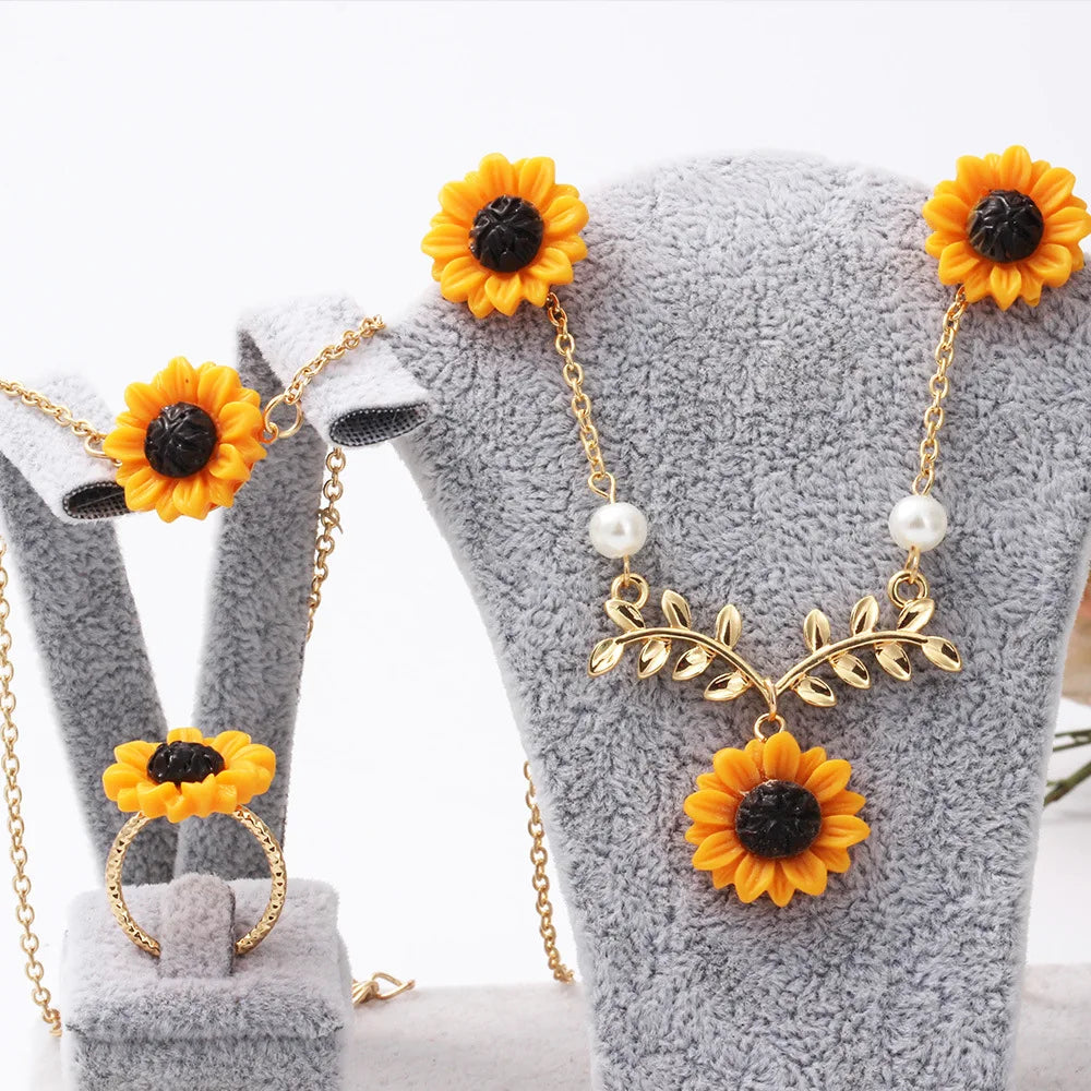 Creative New Sunflower Pearl Necklace Earrings Set Gold Plated Geometric NR Trendy Alloy 7-15 Days Delivery