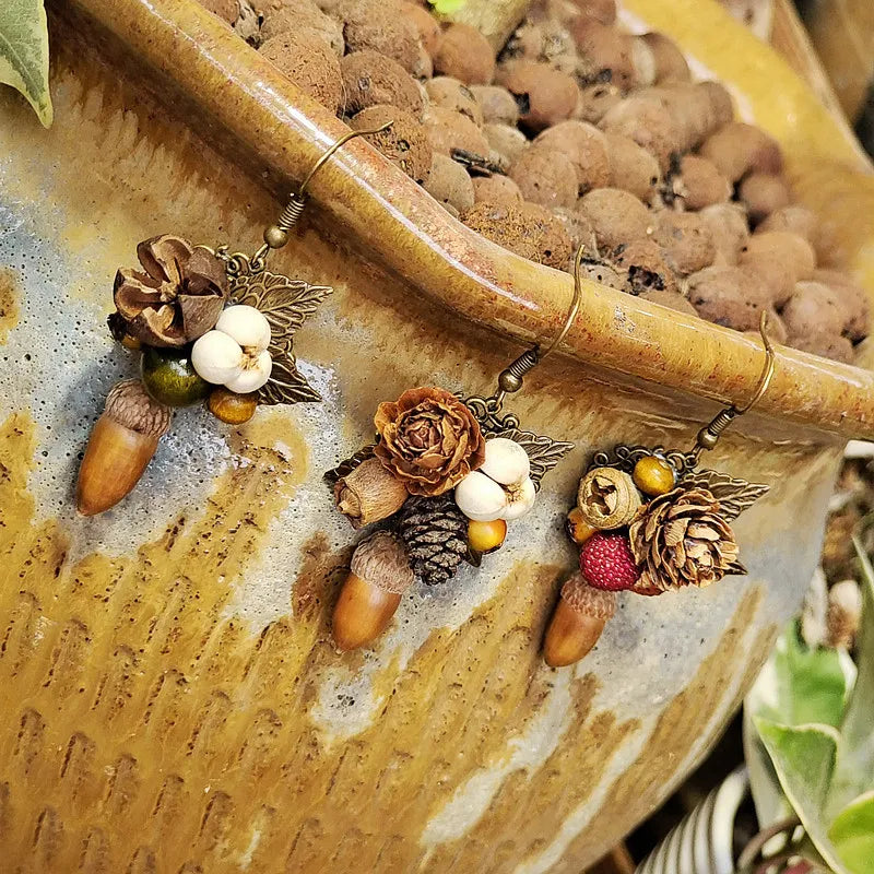 Simple Acorn Bean Poplar Plum Blossom Leaf Pendant Earrings Retro Wooden Fruit Hook Earrings for Women Daily Jewelry Gufts