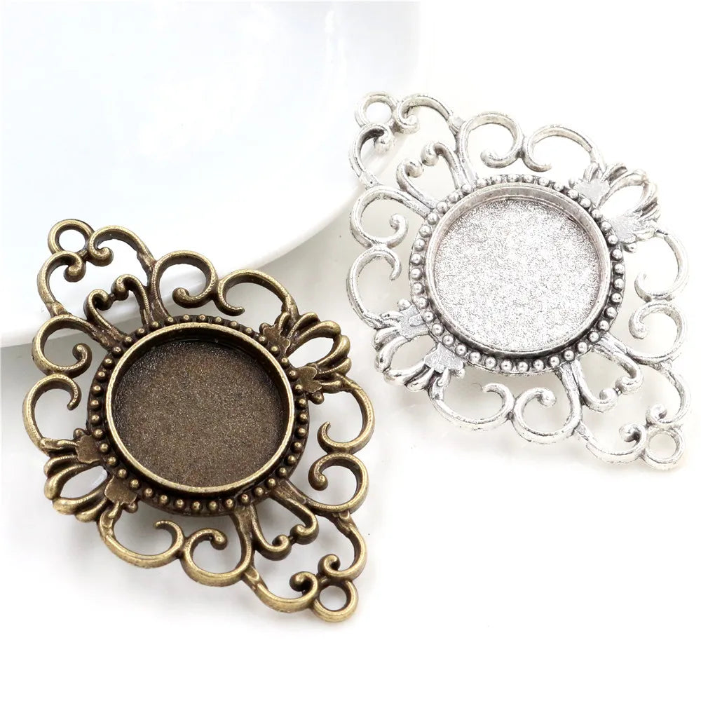 18mm Inner Size Antique Bronze and Antique Silver Plated Connection Style Cabochon Base Cameo Setting Charms Pendant